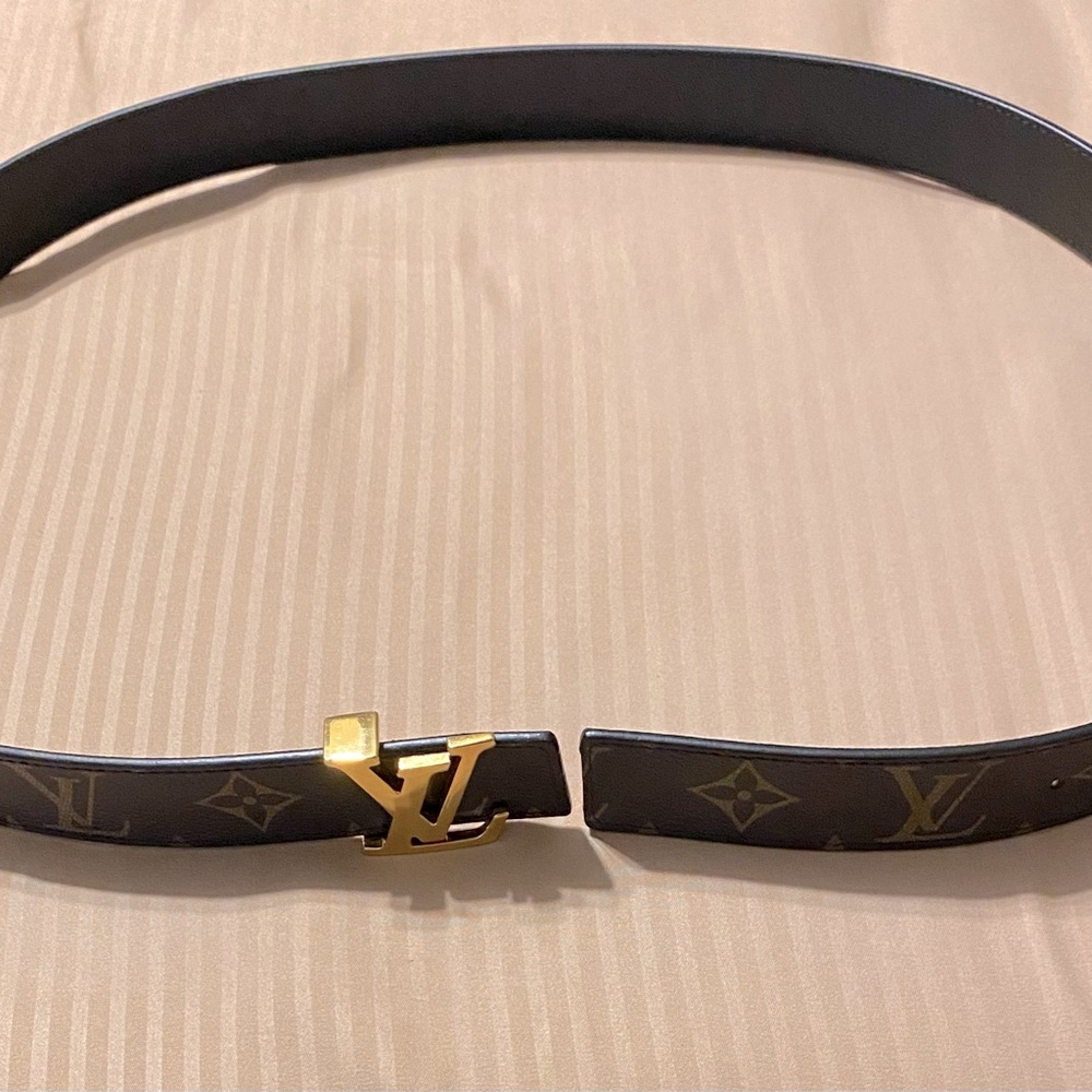 Louis Vuitton belt